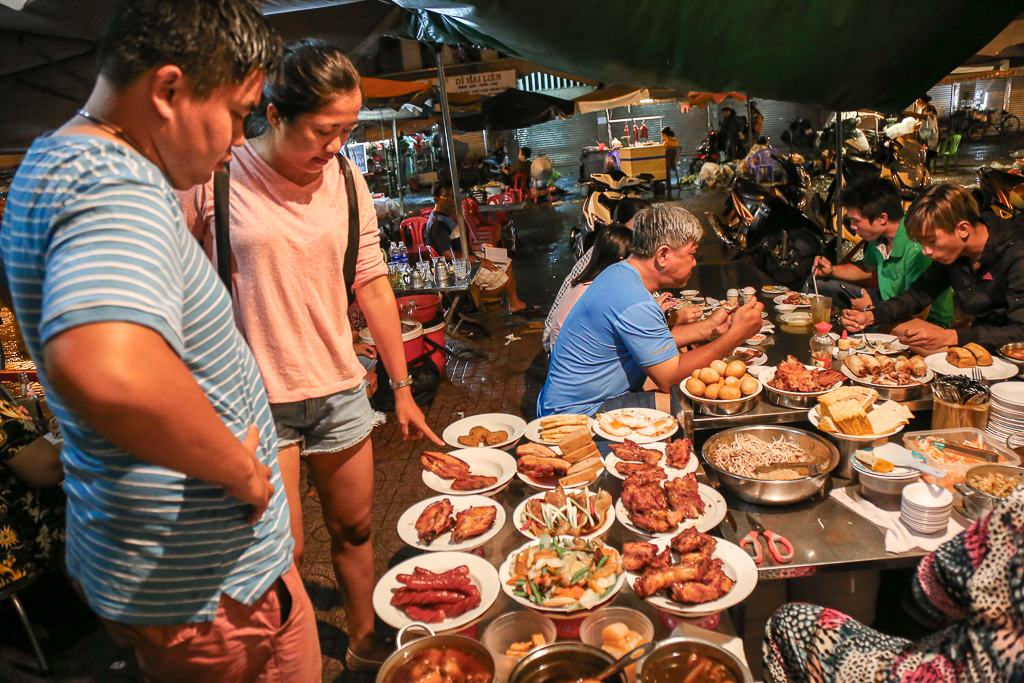 Tổng hợp 10+ quán cơm tấm ngon Sài Gòn nức tiếng mà bạn nên thử